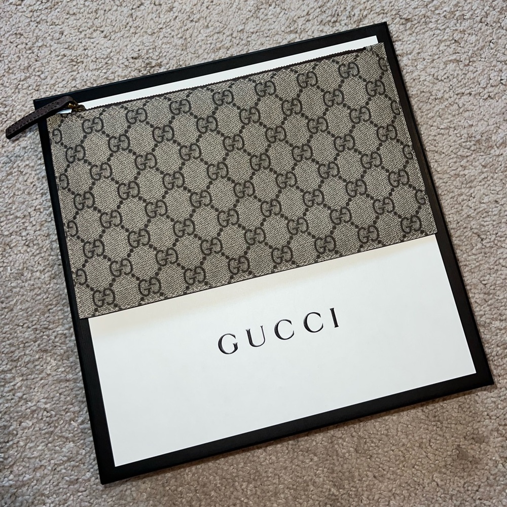 Gucci Pouch